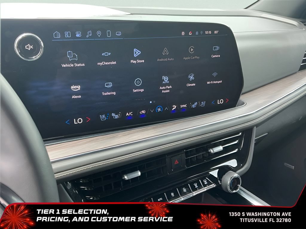 Used 2025 Chevrolet Suburban Premier RWD image 38