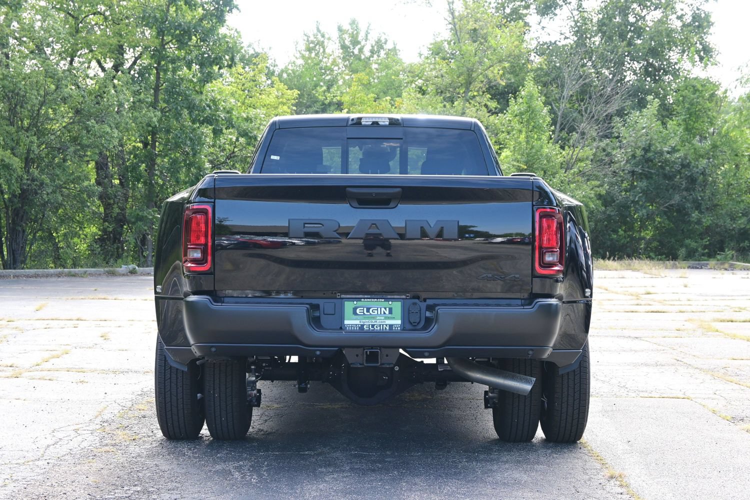New 2027 RAM 3500 Tradesman AWD/4WD image 16