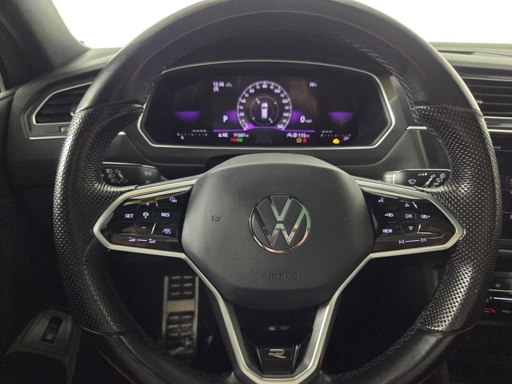 Used 2024 Volkswagen Tiguan SE R-Line AWD/4WD image 16