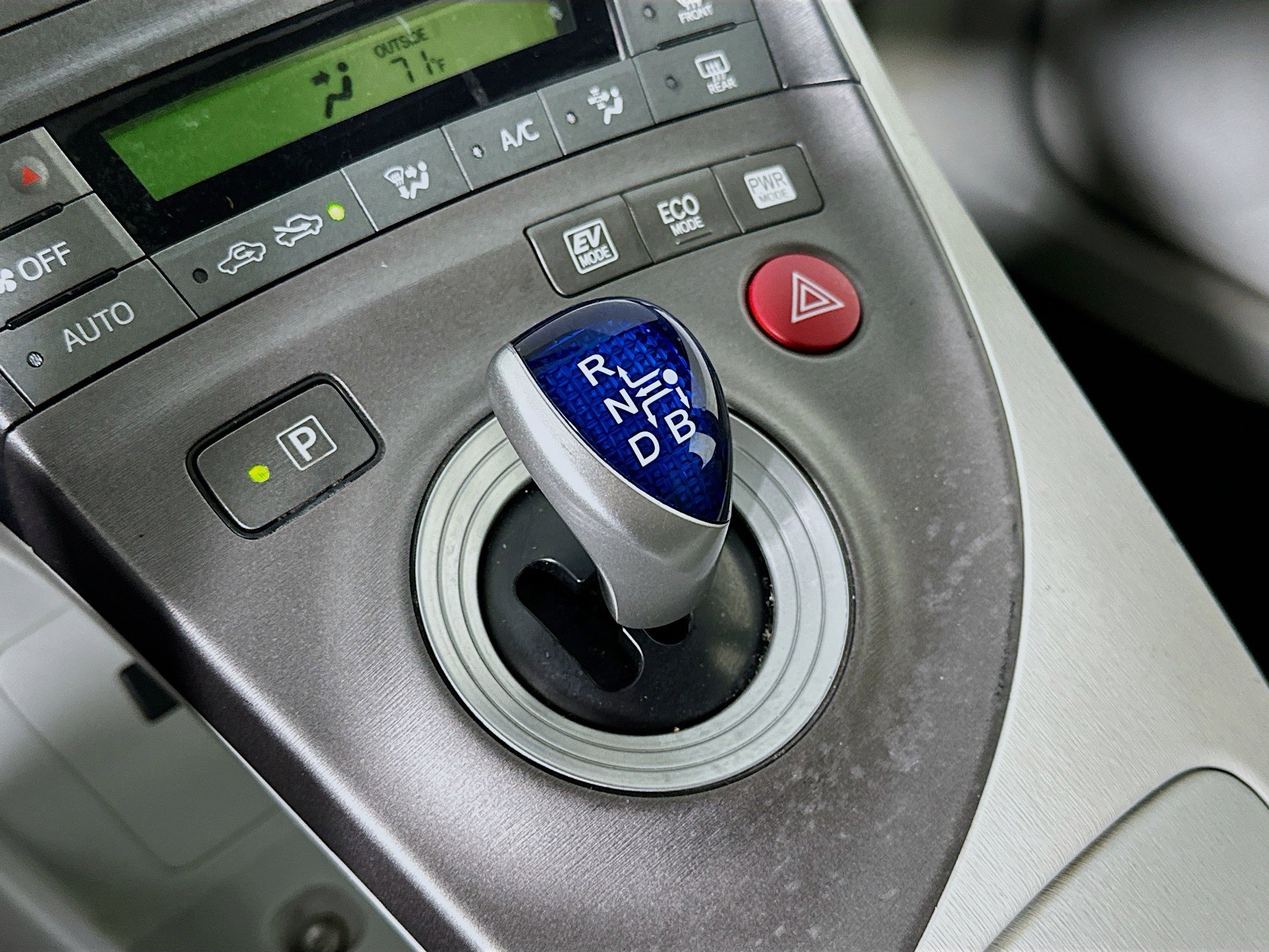 Used 2014 Toyota Prius Two FWD image 24