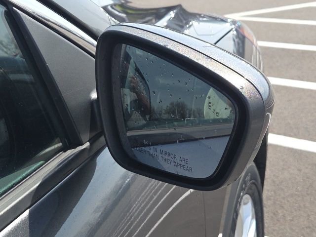 Certified 2020 Ford Escape SE image 6