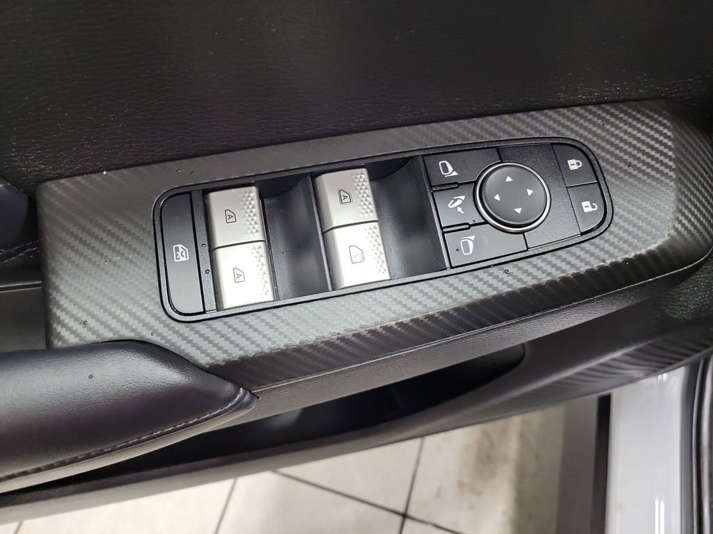 Used 2024 Mitsubishi Outlander SEL image 48