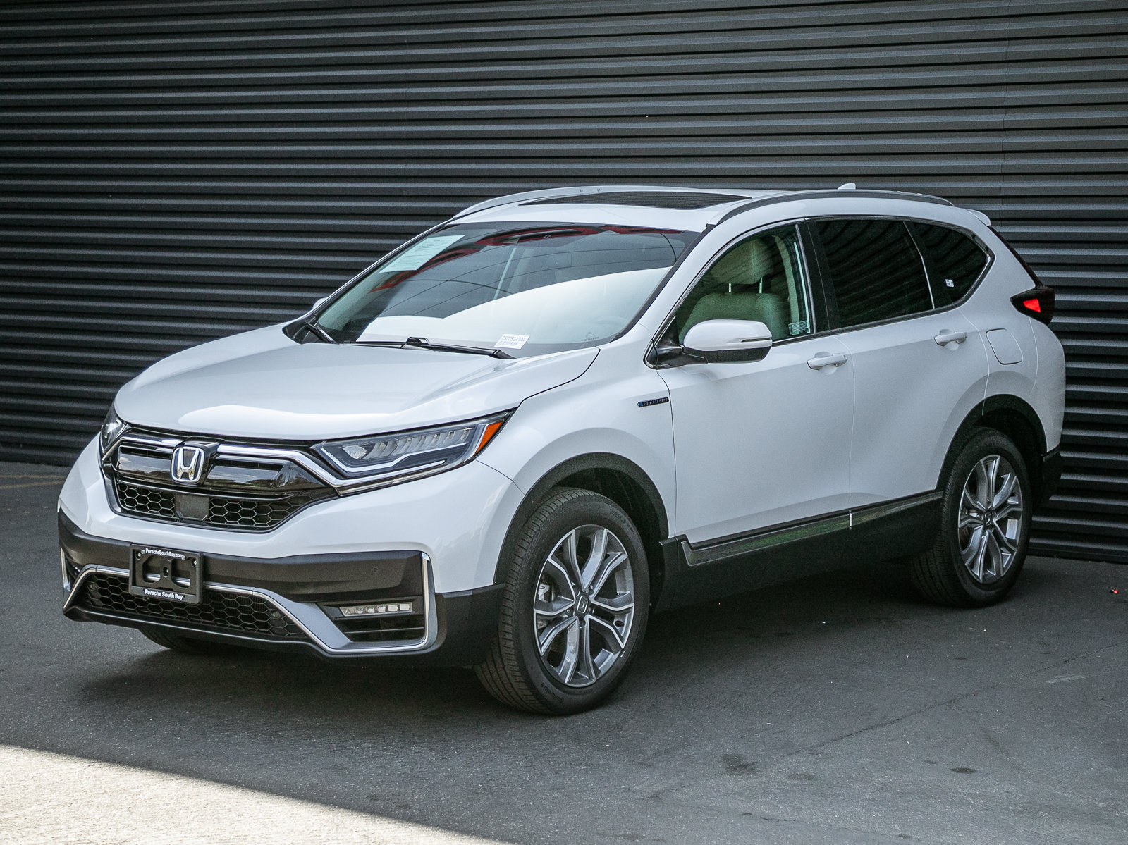 Used 2021 Honda CR-V Touring image 1