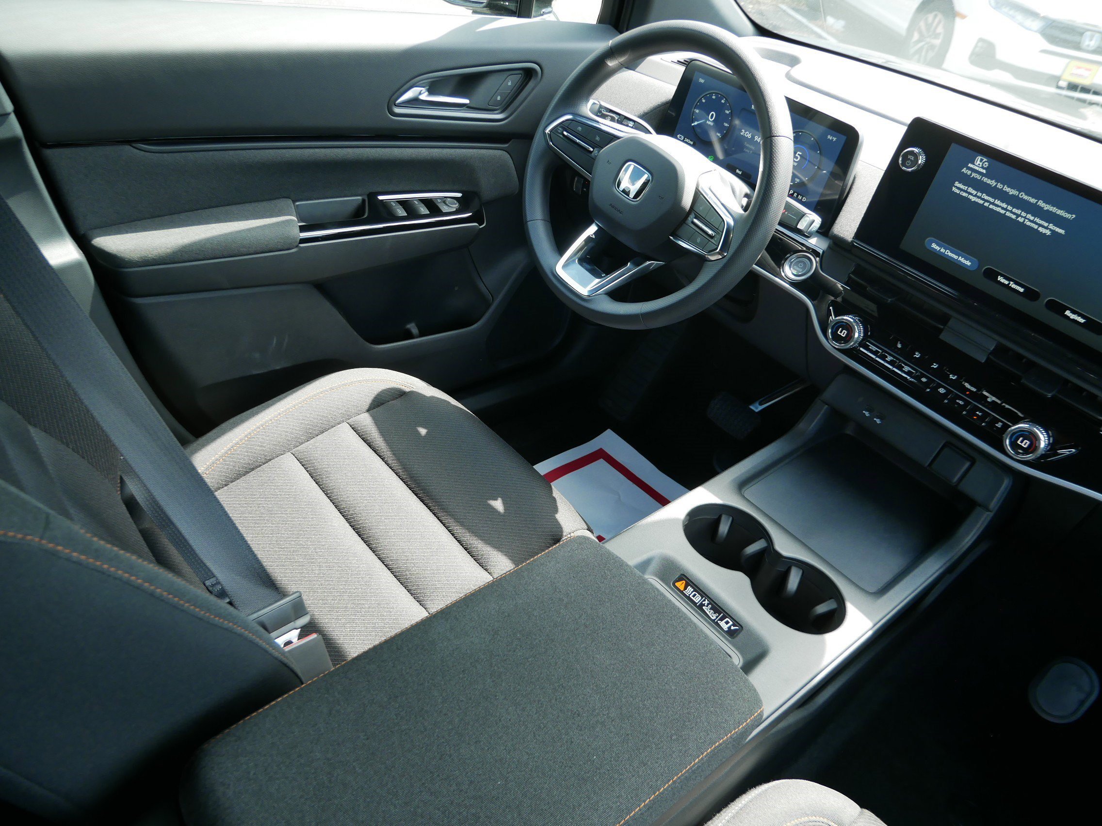 New 2026 Honda Prologue EX image 9