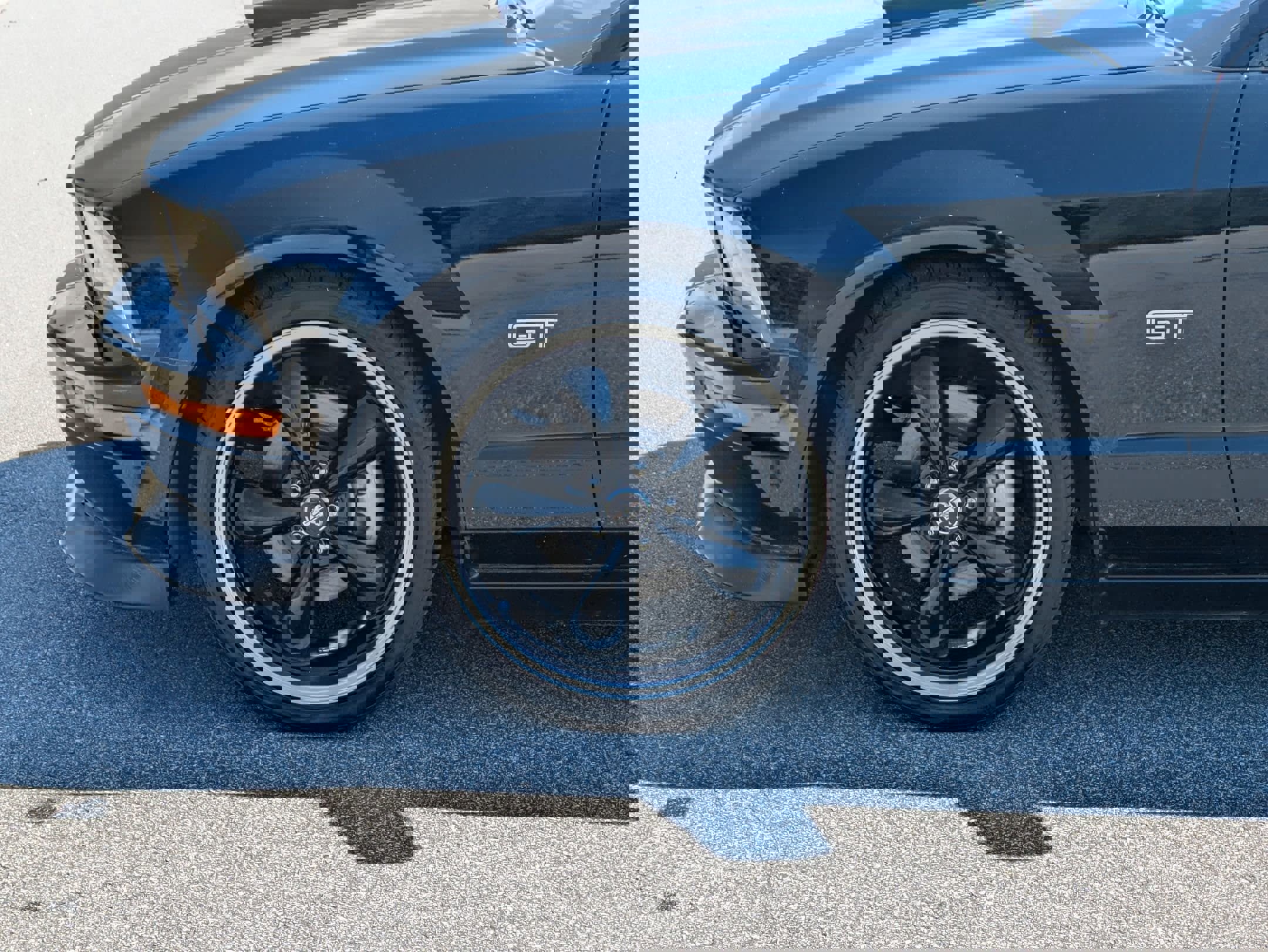 Used 2007 Ford Mustang GT image 25