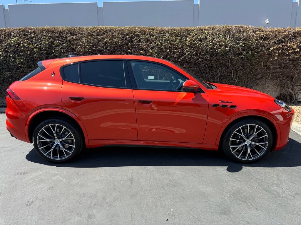 New 2026 Maserati Grecale Modena AWD/4WD image 2