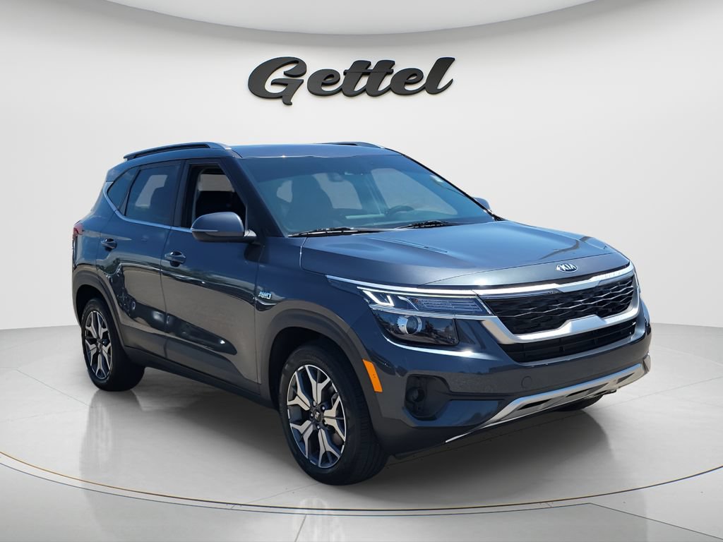 Used 2021 Kia Seltos EX AWD/4WD image 3