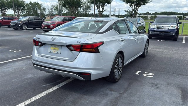 Used 2024 Nissan Altima 2.5 SV image 7
