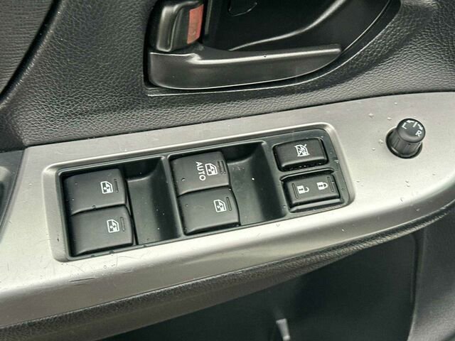 Used 2017 Subaru Crosstrek 2.0i image 13