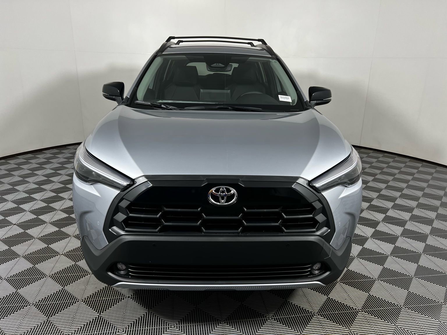 New 2026 Toyota Corolla Cross XLE image 2