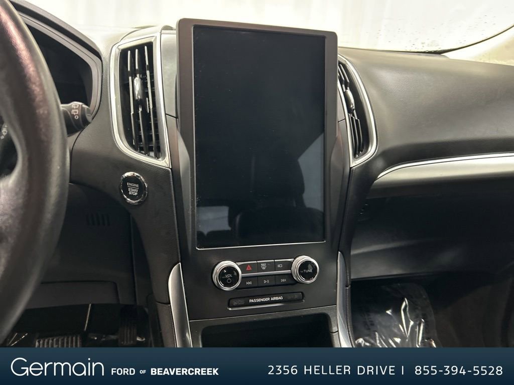 Used 2024 Ford Edge Titanium image 23