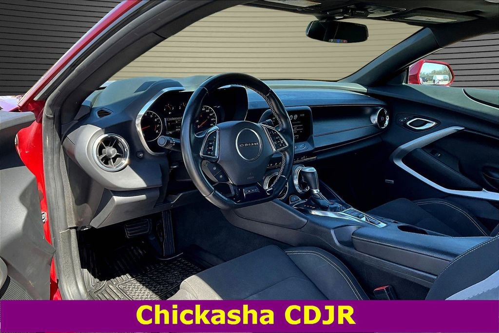 Used 2017 Chevrolet Camaro LT w/ RS Package image 17
