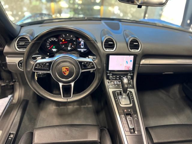 Used 2017 Porsche 718 Boxster image 19