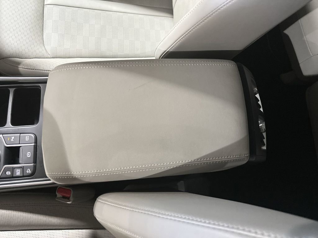 Used 2025 Kia Sorento S w/ Panoramic Sunroof Package image 24