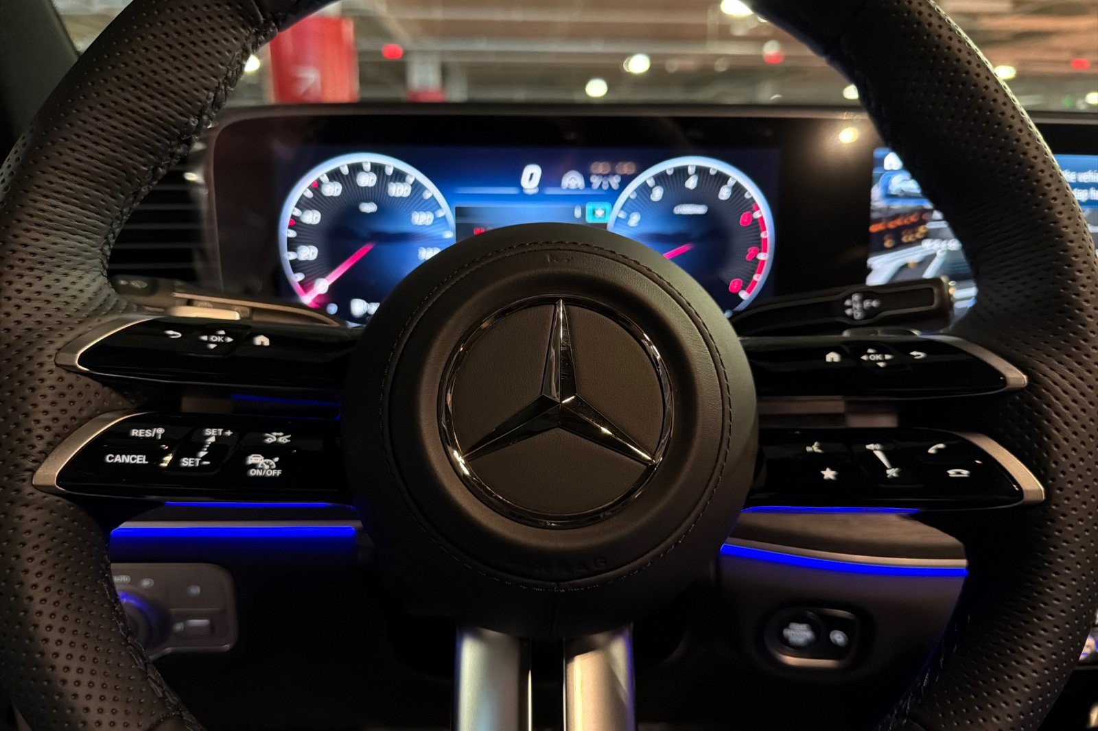New 2026 Mercedes-Benz GLS 450 4MATIC image 24
