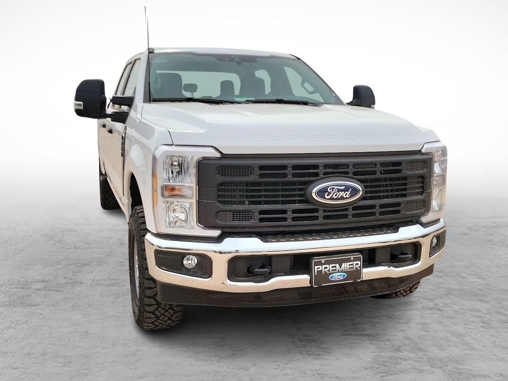 New 2026 Ford F250 XL w/ XL Off-Road Package AWD/4WD image 2