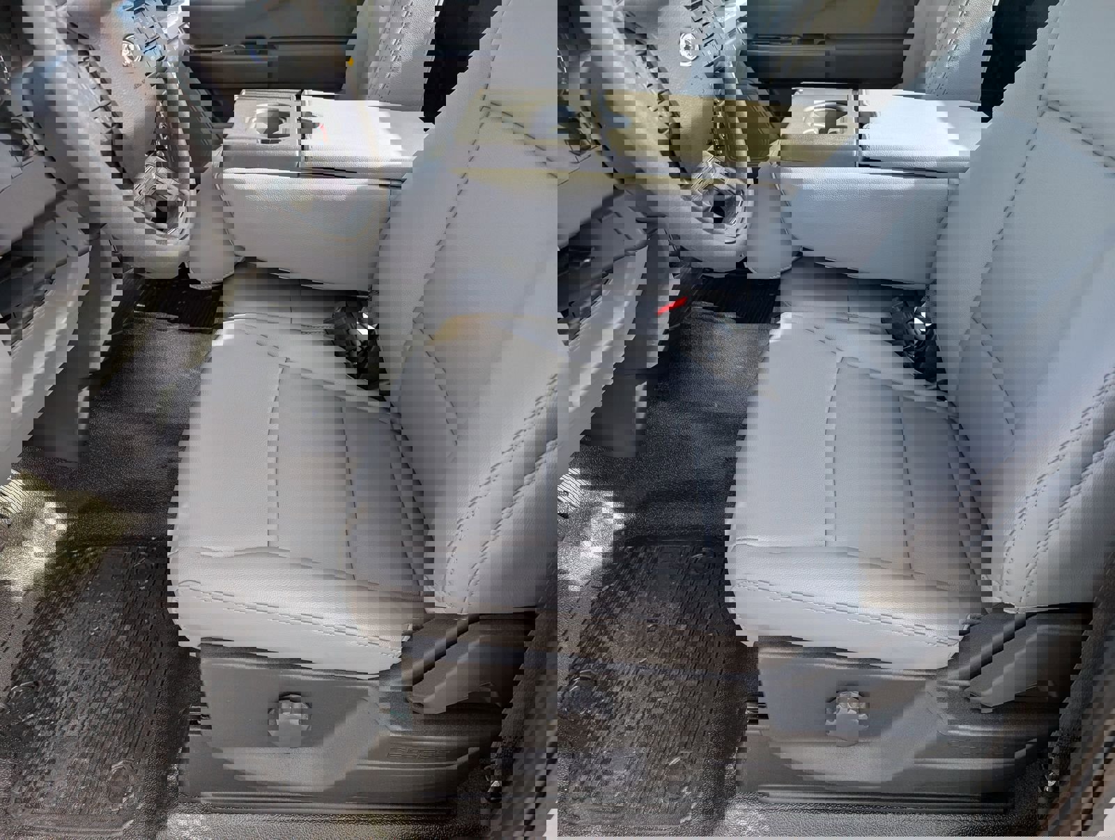 New 2026 Ford F250 XL w/ XL Chrome Package image 14