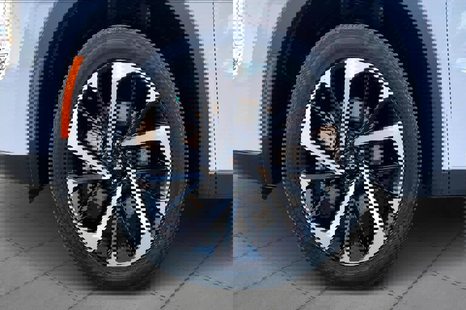 Used 2023 Mitsubishi Outlander SE image 10