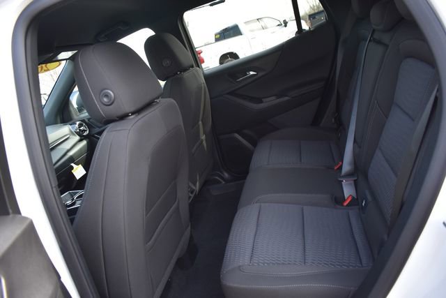 New 2026 Chevrolet Equinox LT w/ Safety and Technology Package image 18