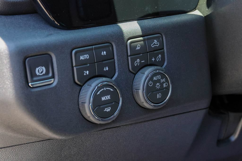 New 2026 Chevrolet Silverado 2500 LTZ AWD/4WD image 6