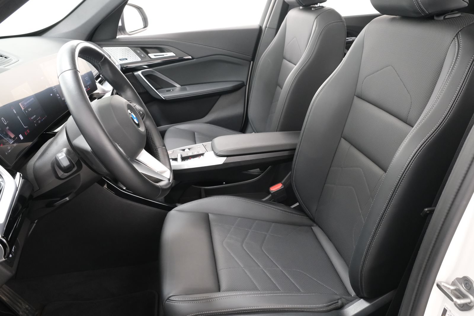 Used 2023 BMW X1 xDrive28i w/ Premium Package AWD/4WD image 29