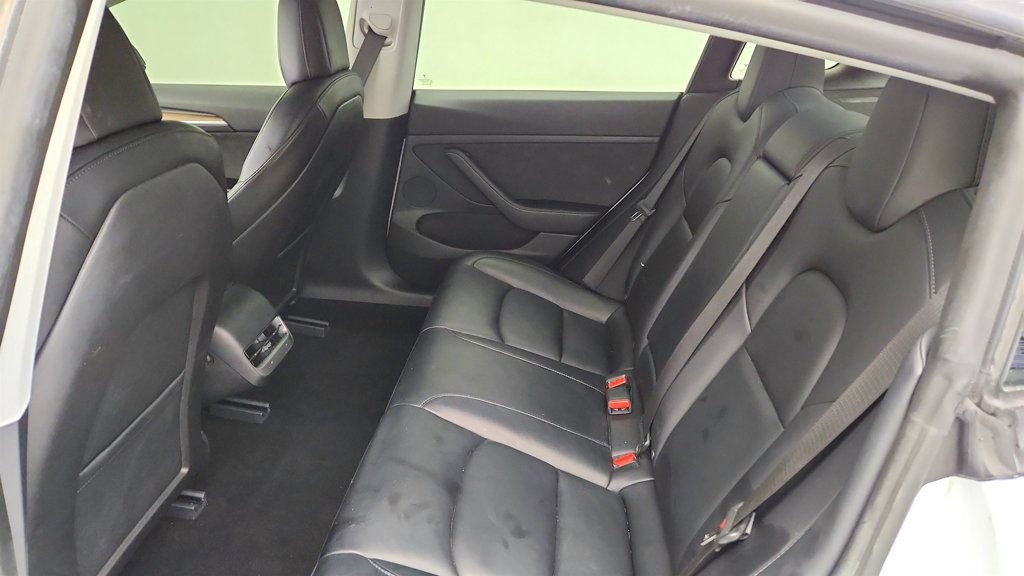 Used 2021 Tesla Model 3 Standard Range Plus RWD image 26