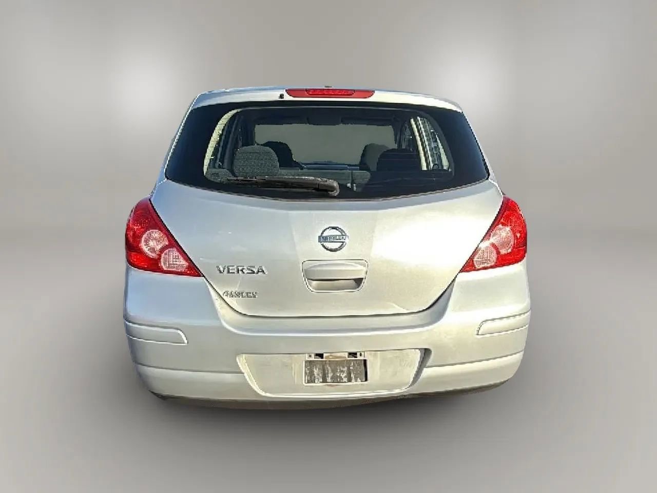 Used 2010 Nissan Versa 1.8 S w/ PWR Plus Pkg FWD image 4