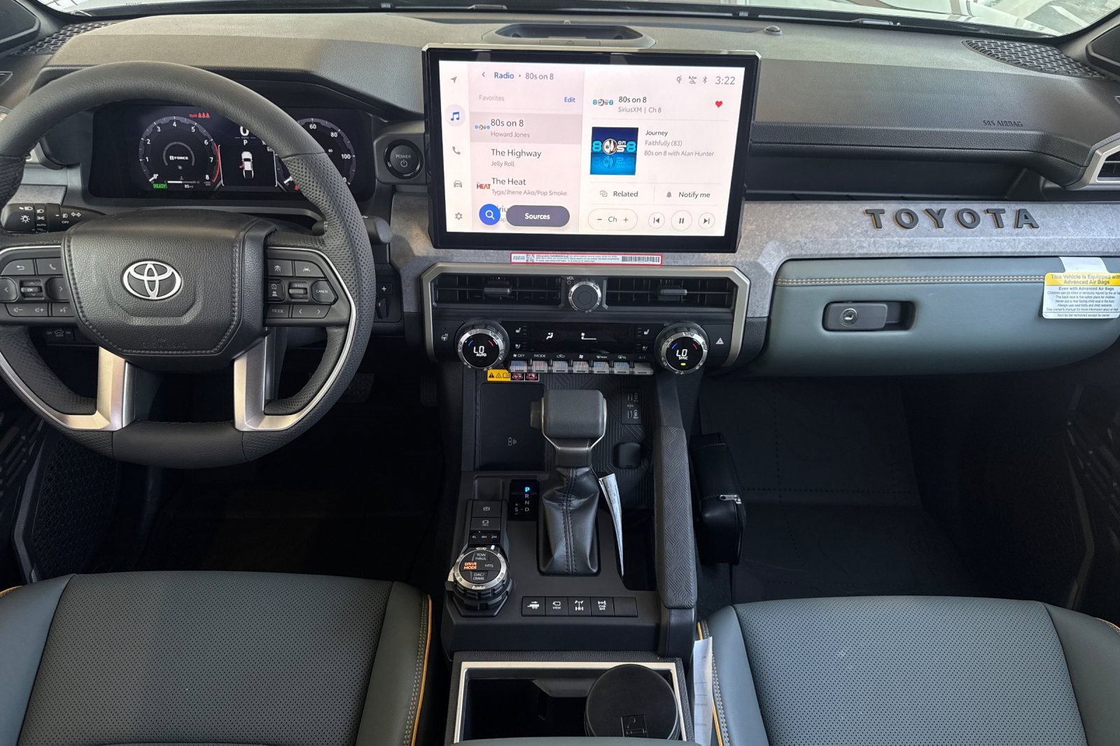 Certified 2025 Toyota Tacoma Trailhunter image 17