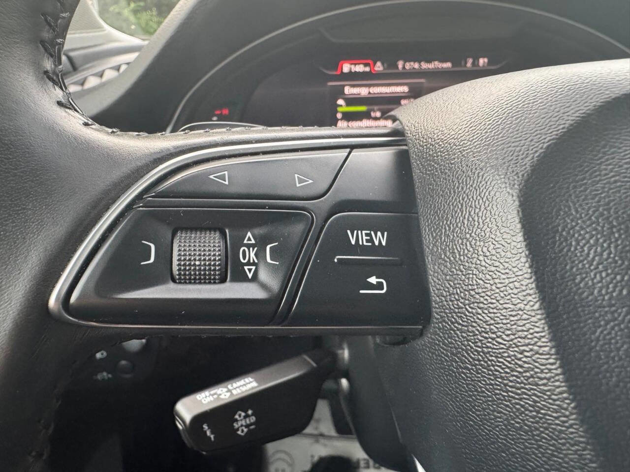 Used 2017 Audi Q7 3.0T Prestige image 18