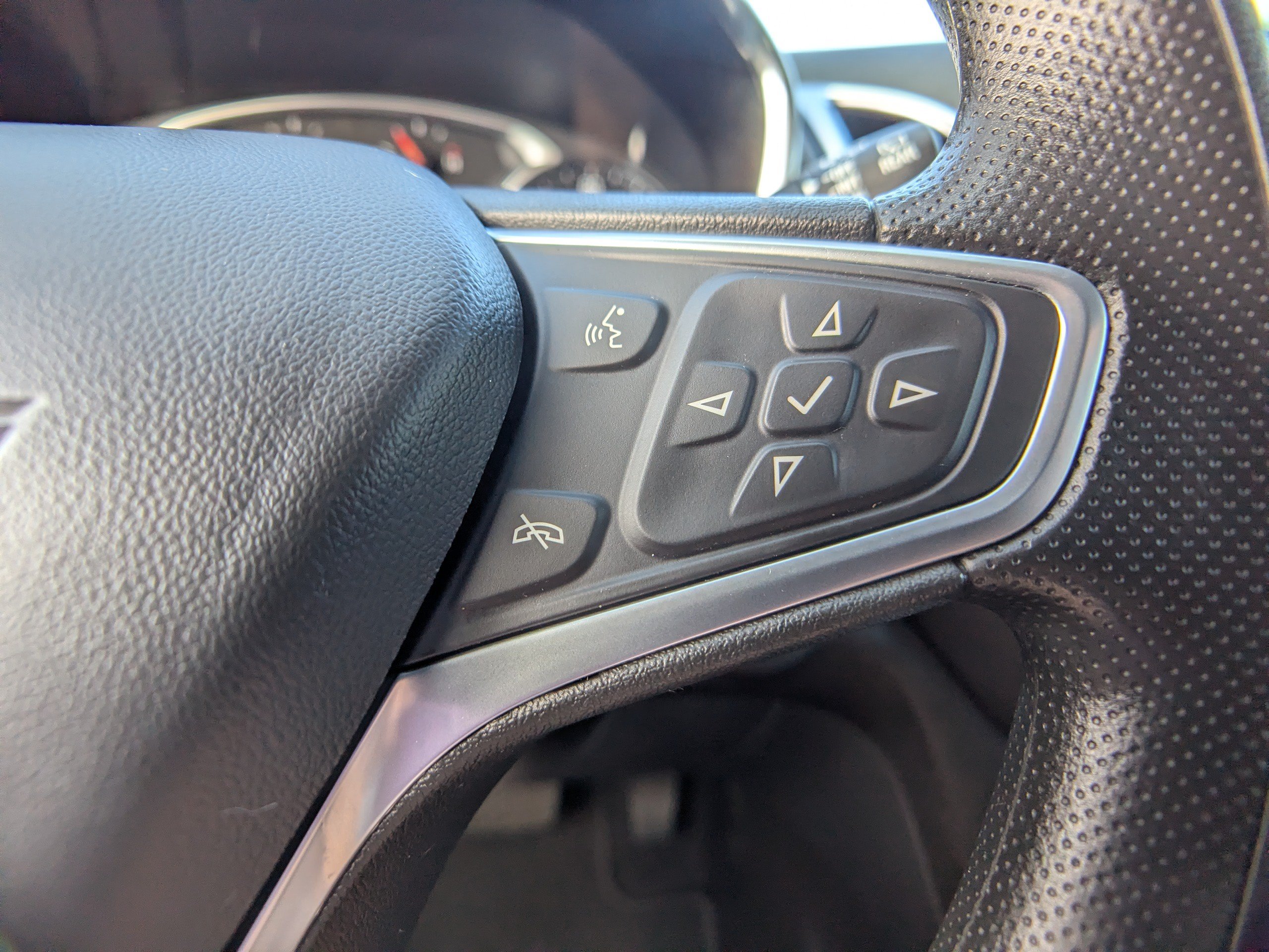 Used 2023 Chevrolet Equinox LT AWD/4WD image 26