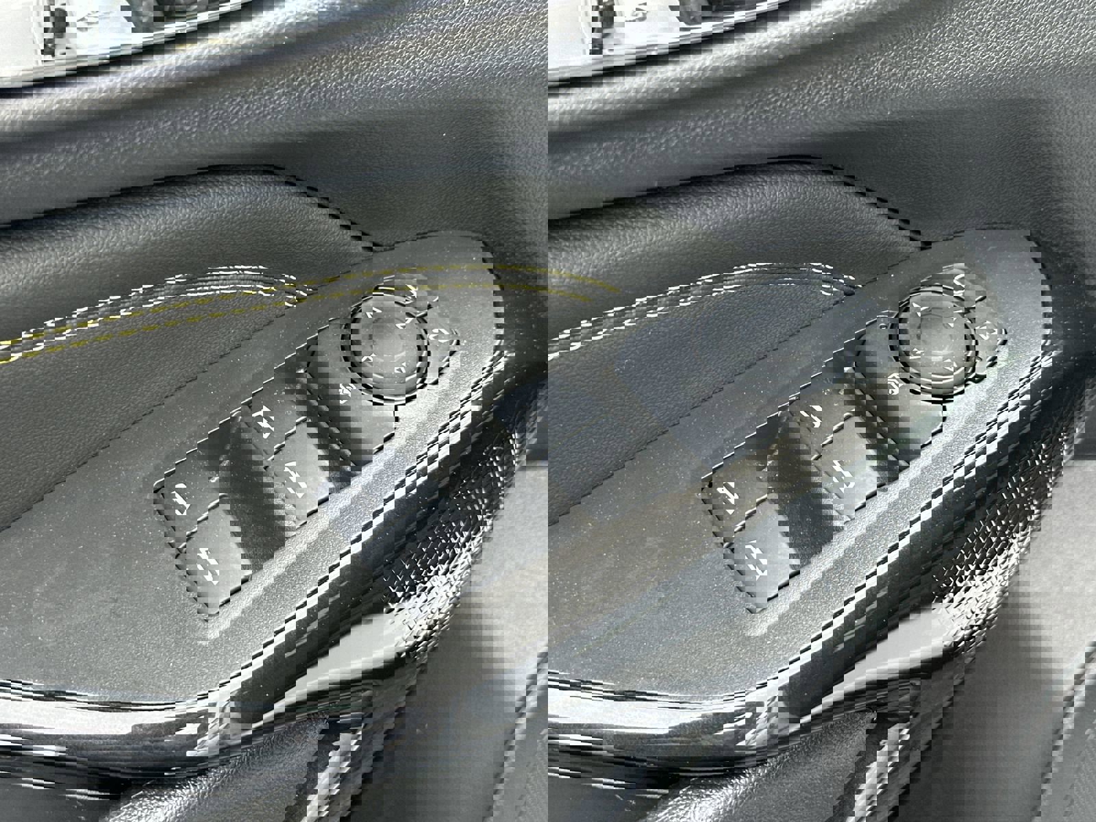 Used 2025 Chevrolet Trax LT w/ Driver Confidence Package image 15