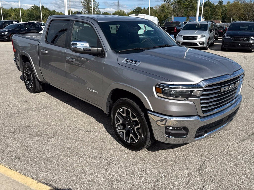 Used 2026 RAM 1500 Laramie AWD/4WD image 46