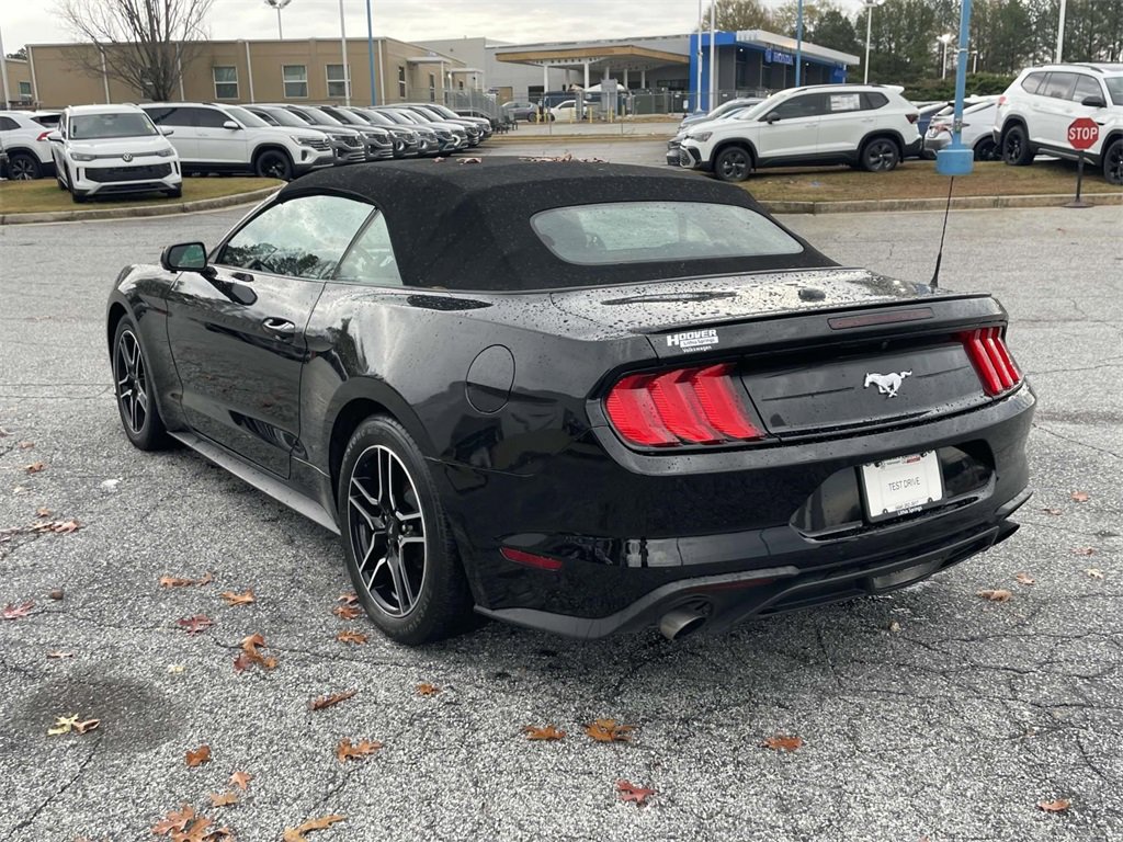 Used 2023 Ford Mustang Premium image 5