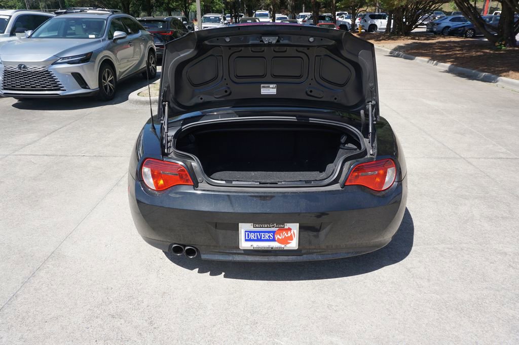 Used 2007 BMW Z4 3.0si image 11