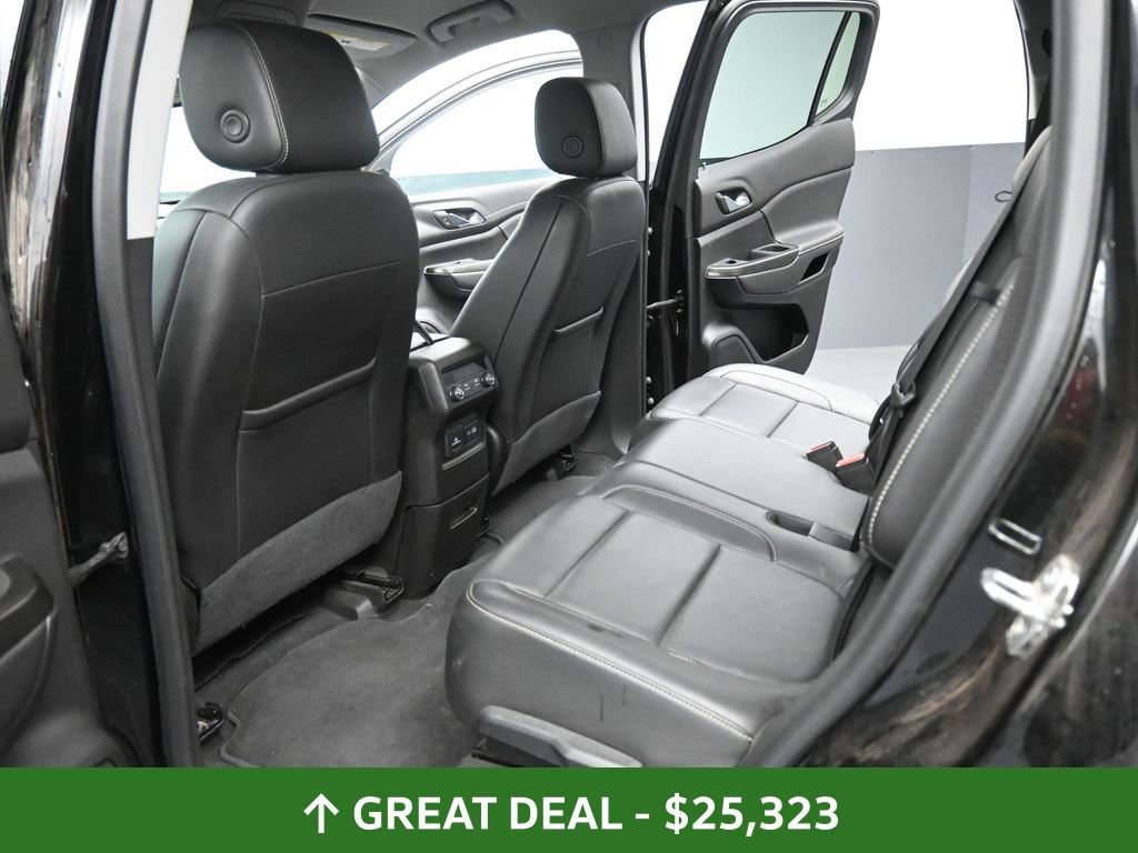 Used 2023 GMC Acadia SLT image 29