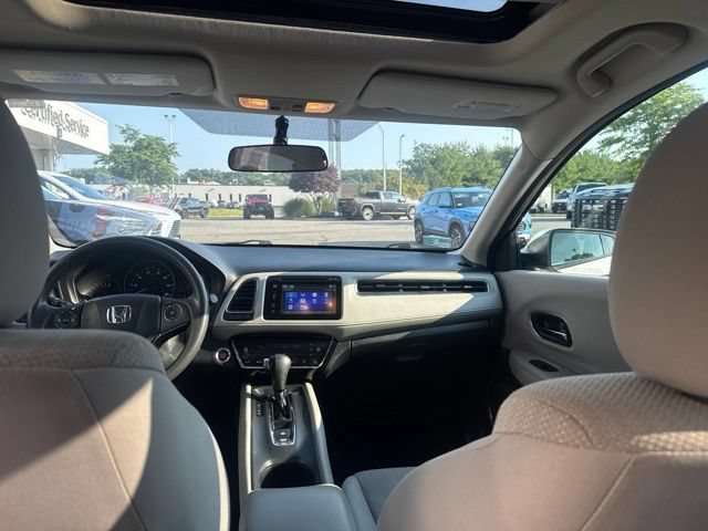 Used 2018 Honda HR-V EX image 24