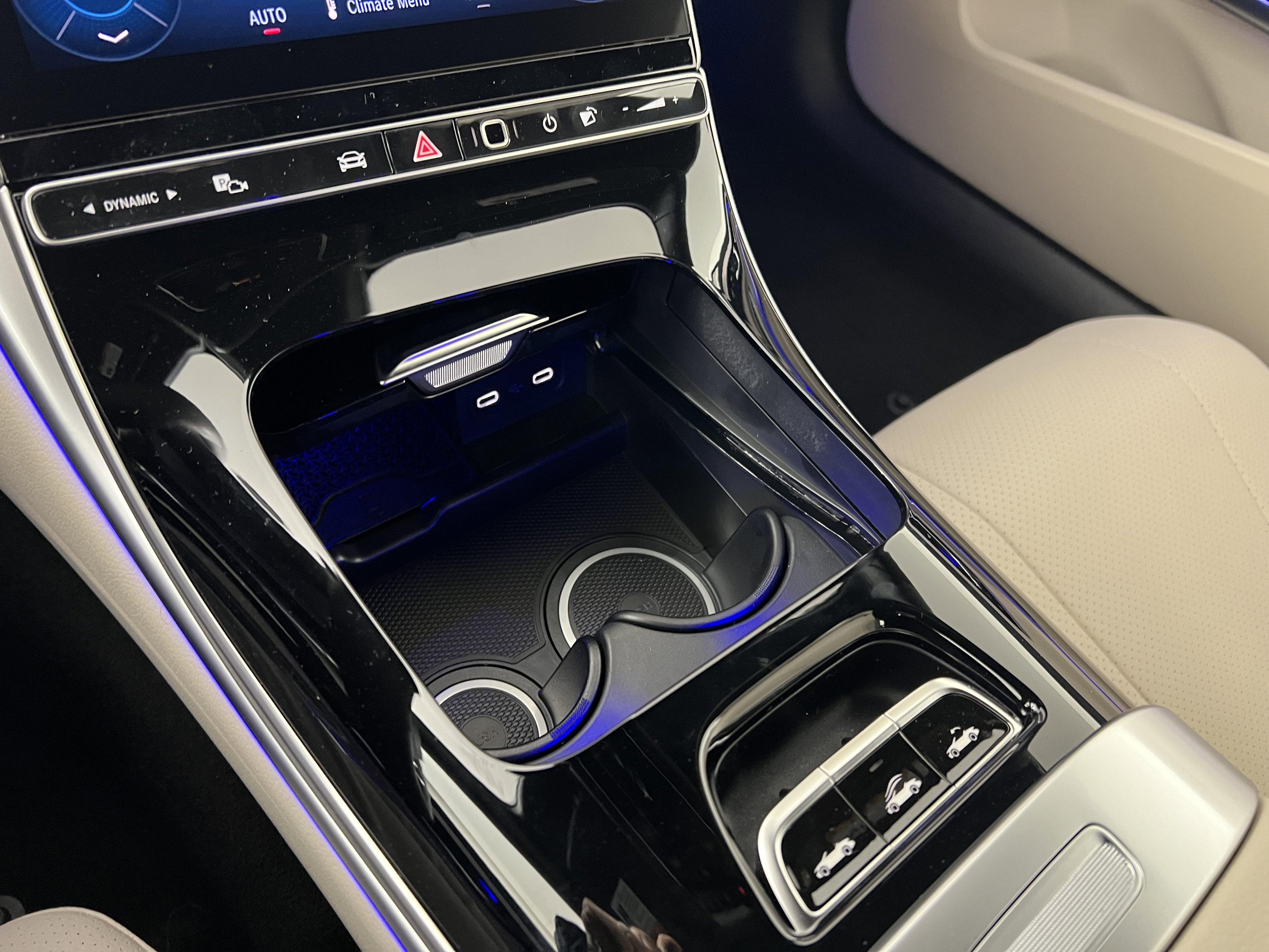 New 2026 Mercedes-Benz CLE 300 4MATIC Cabriolet image 35