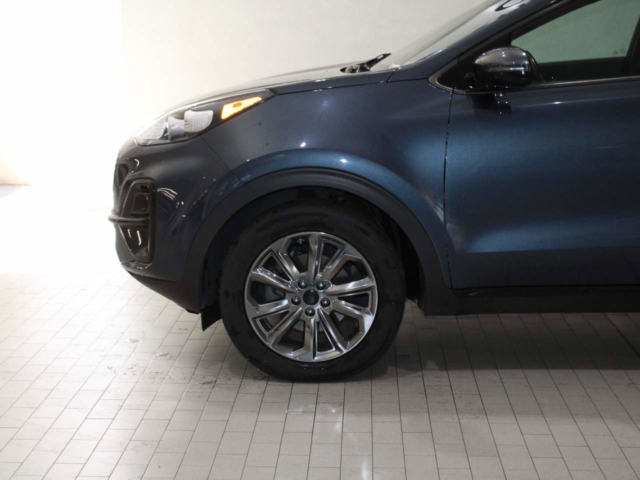 Used 2022 Kia Sportage Nightfall Edition w/ Nighfall AWD Premium Package image 4