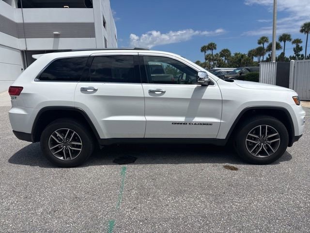 Used 2021 Jeep Grand Cherokee Limited AWD/4WD image 2