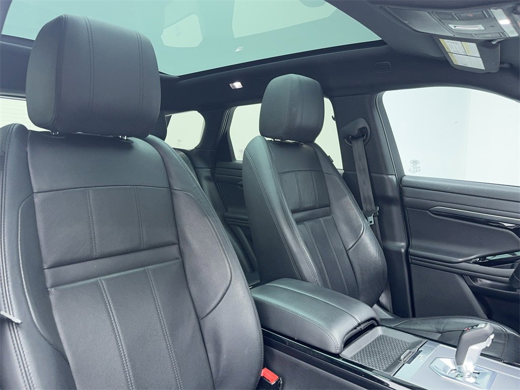Used 2020 Land Rover Range Rover Evoque S image 46