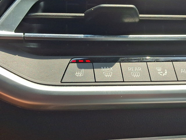 Used 2019 BMW X5 xDrive40i w/ Premium Package 2 AWD/4WD image 20