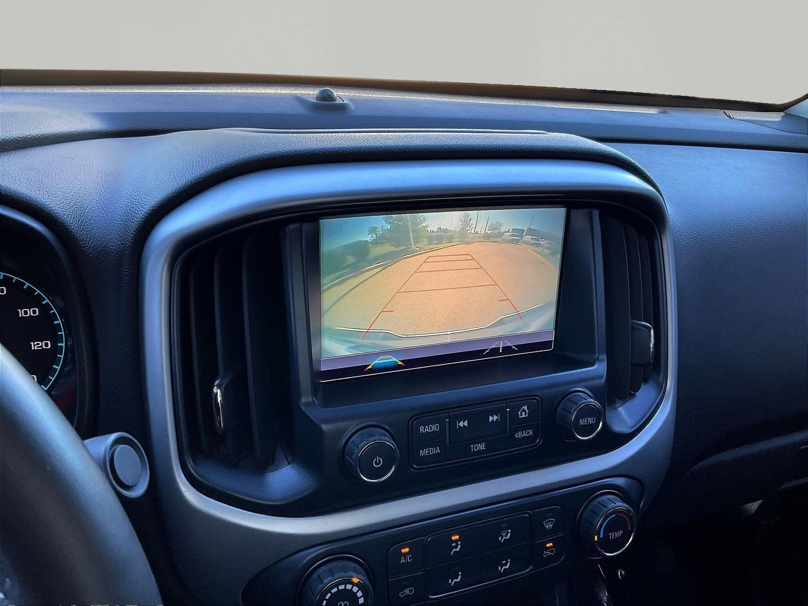 Used 2018 Chevrolet Colorado LT RWD image 15