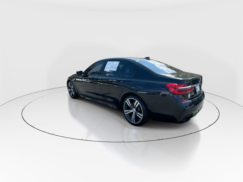 Used 2019 BMW 740i w/ M Sport Package image 6
