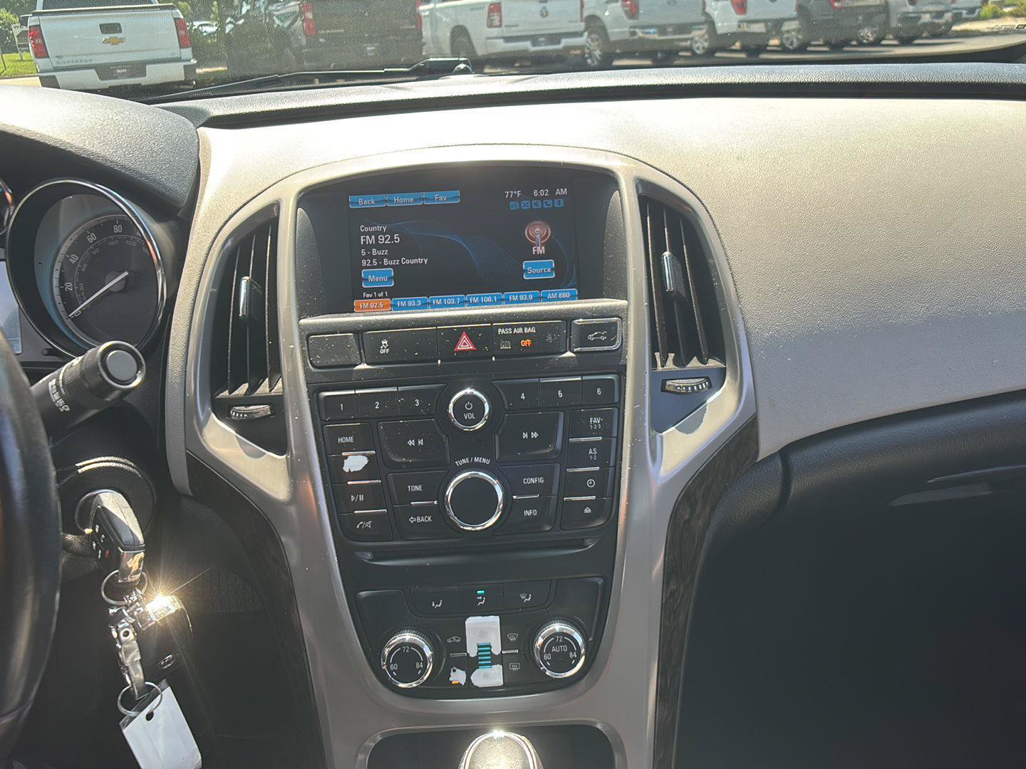 Used 2013 Buick Verano Convenience FWD image 32