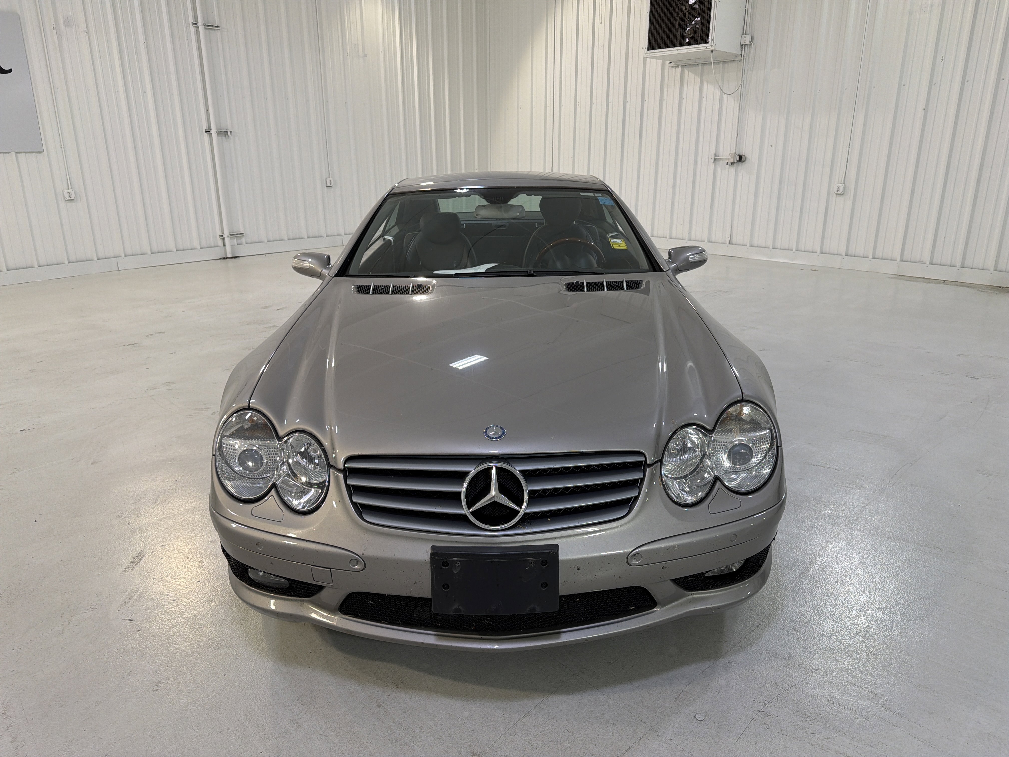 Used 2005 Mercedes-Benz SL 500 image 8