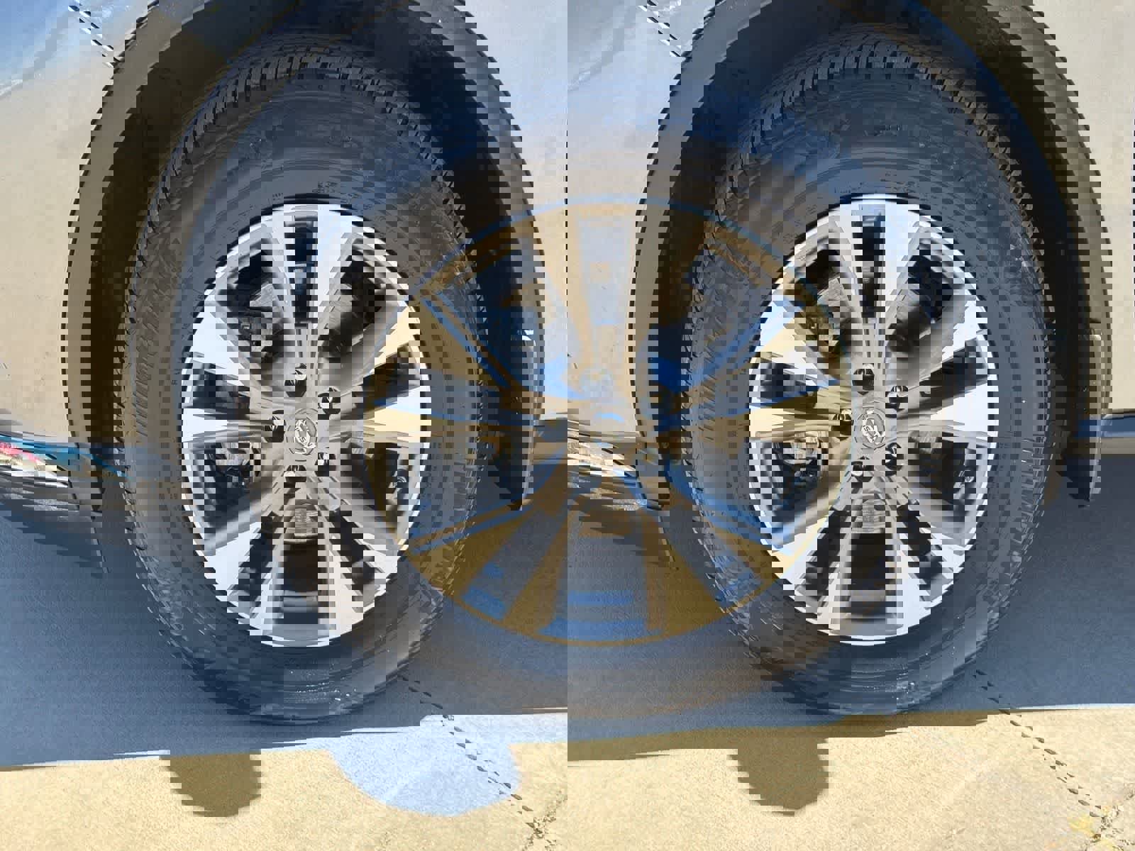 Used 2018 Nissan Murano S image 10