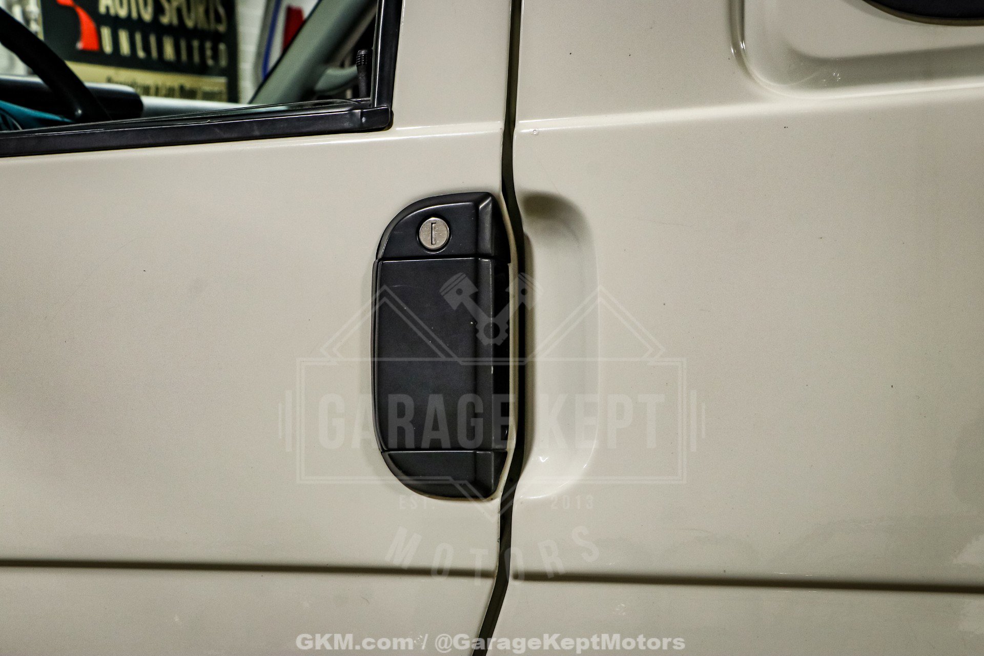 Used 2003 Volkswagen Eurovan MV image 29