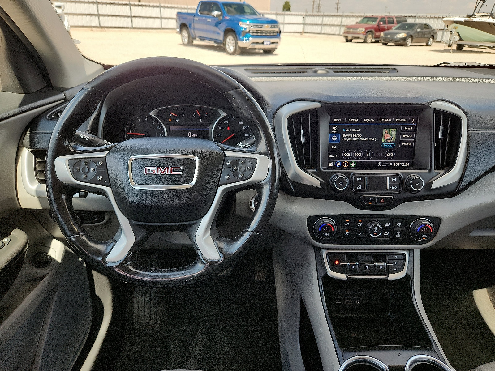 Used 2022 GMC Terrain SLT AWD/4WD image 12