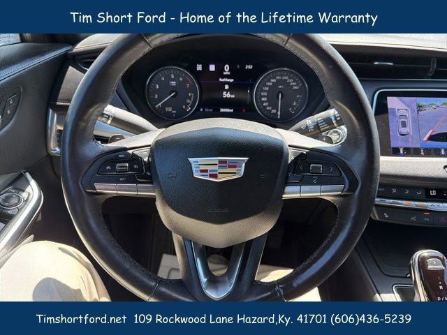 Used 2022 Cadillac XT4 Premium Luxury w/ Sun And Sound Package AWD/4WD image 20