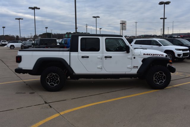 Used 2021 Jeep Gladiator Mojave w/ Cold Weather Group image 4